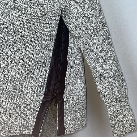 Banana Republic Size Small Petite Cardigan - Picture 5 of 6